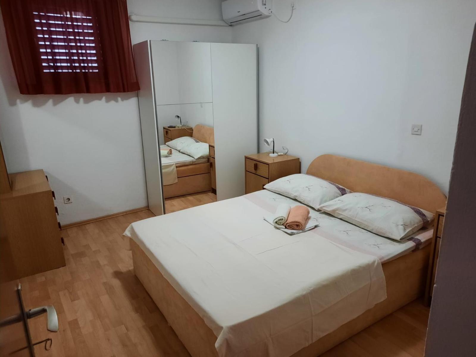 מאקרסקה Apartmani R&B Radalj חדר תמונה