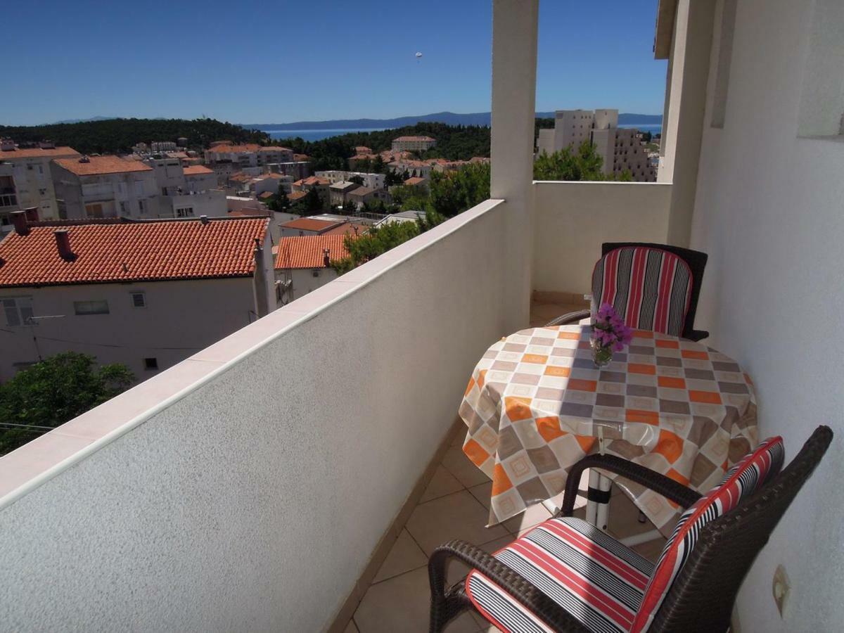 מאקרסקה Apartmani R&B Radalj מראה חיצוני תמונה